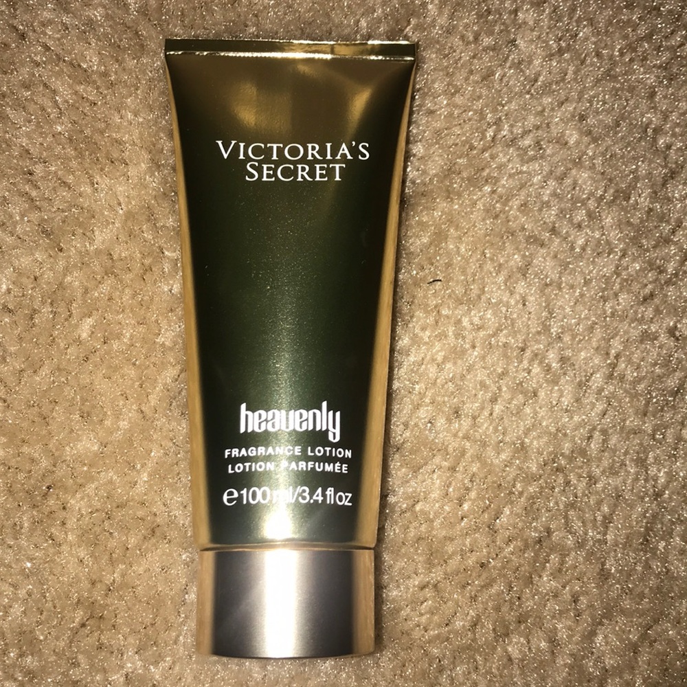 NEW✨Victoria’s secret fragrance lotion